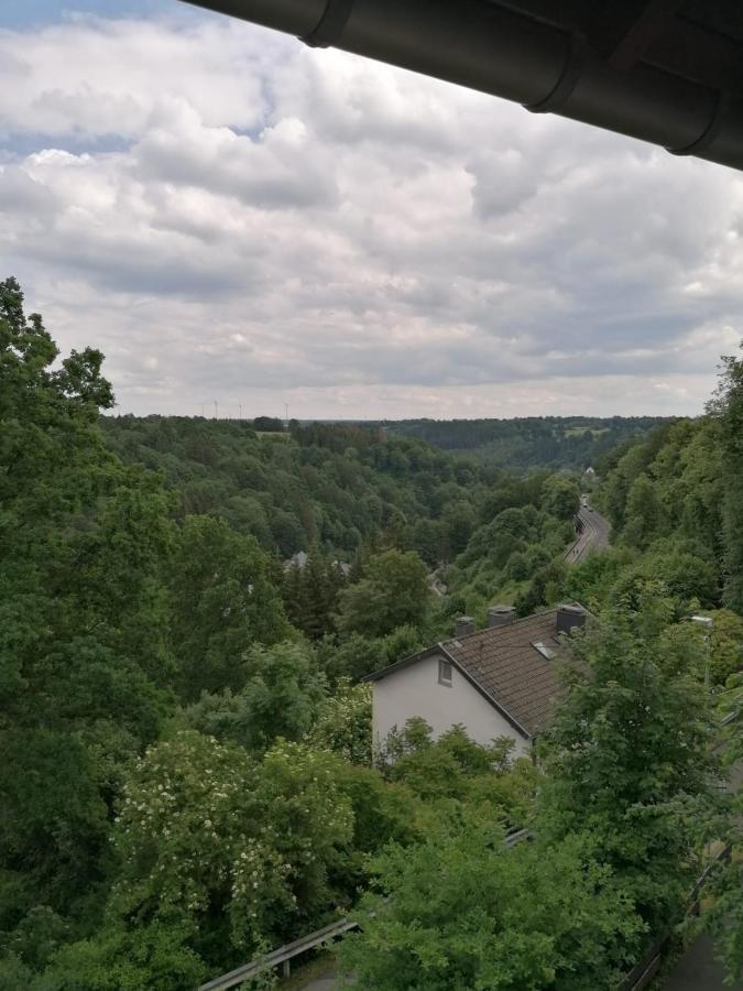 Jeje Und Anna'S Eifel Haus Motel Monschau Bagian luar foto